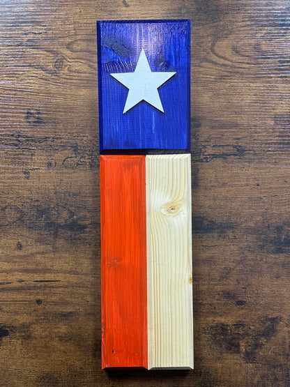 TEXAS VERTICAL WOODEN FLAG