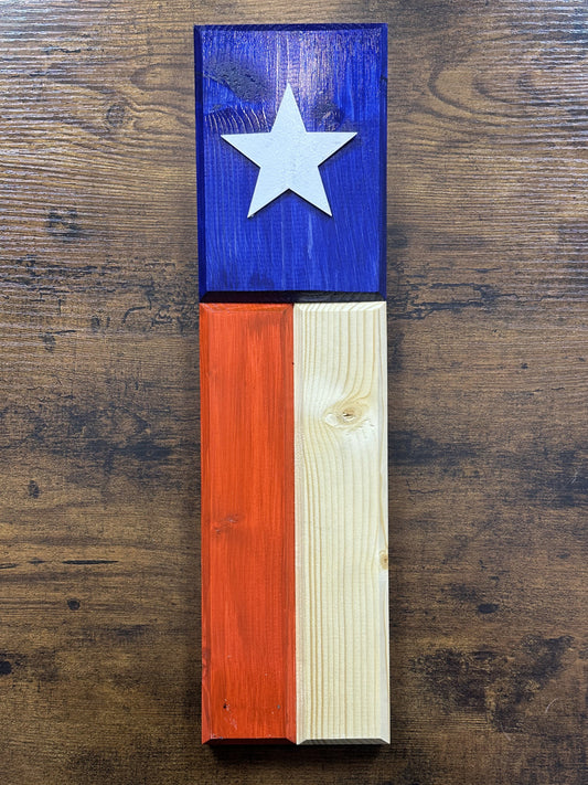 TEXAS VERTICAL WOODEN FLAG
